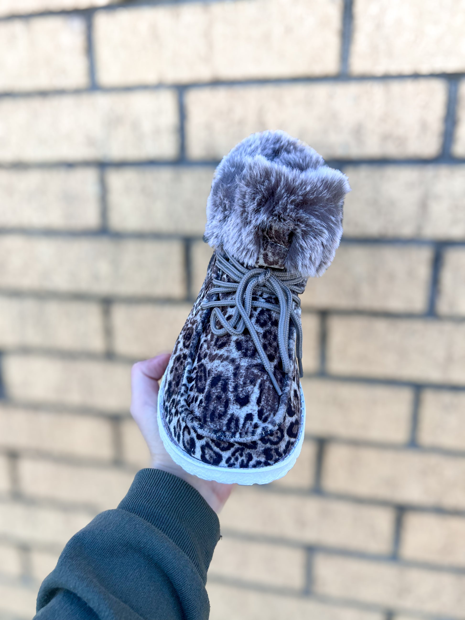 Fancy Black & White Leopard Faux Fur Lined High Top Shoes Gypsy Jazz-Shoes-GYPSY JAZZ/VERY G/WOLF BRANDS-05/15/24,1st md,GJSP0236,Max Retail-The Twisted Chandelier