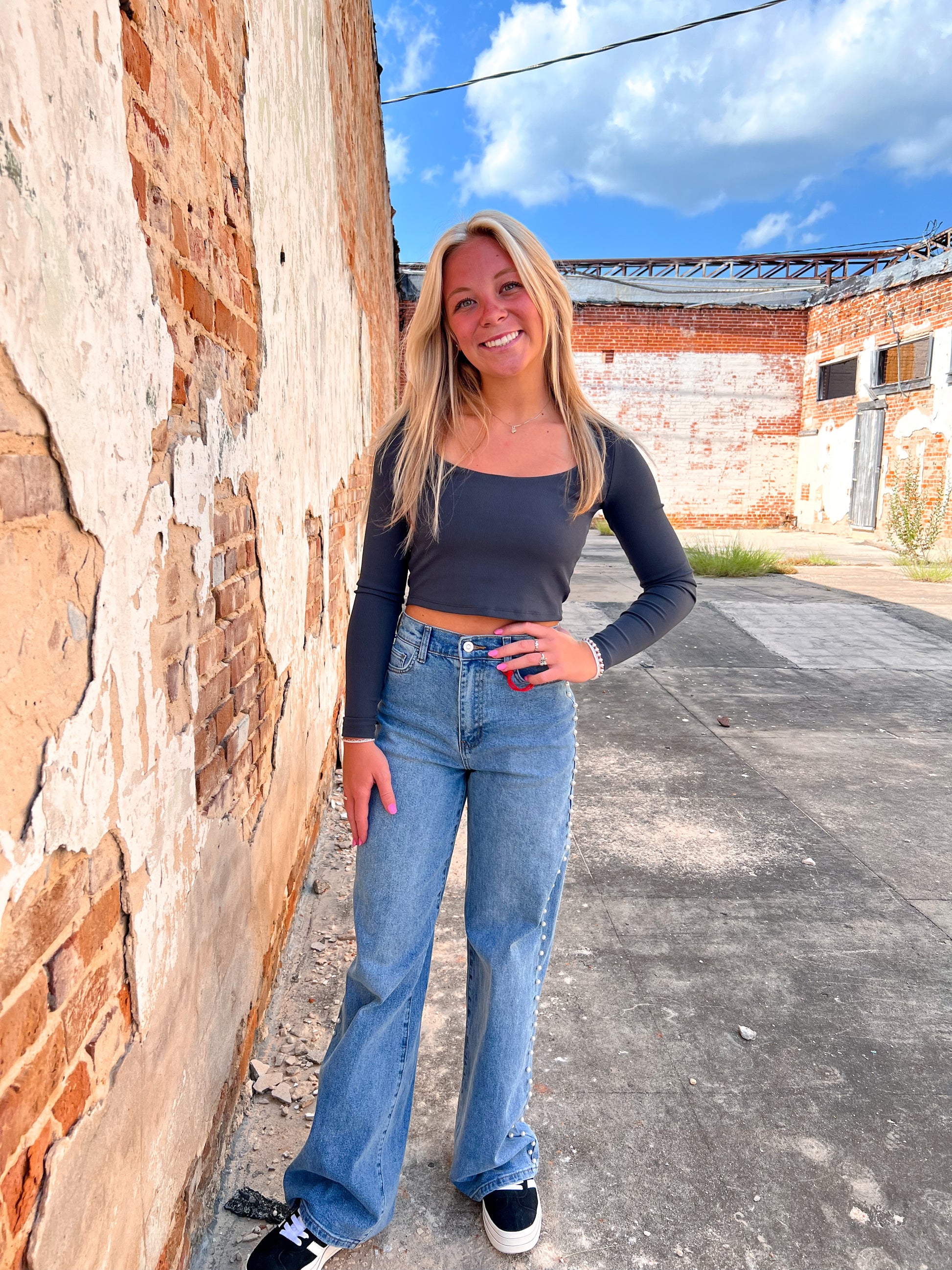 Berkley Pearl Stud High Rise Wide Jeans-Jeans-Vibrant-01/03/25,1st md,Bin b6,bottoms,FD 03/12/24,Max Retail,western & concert,xpt178-The Twisted Chandelier