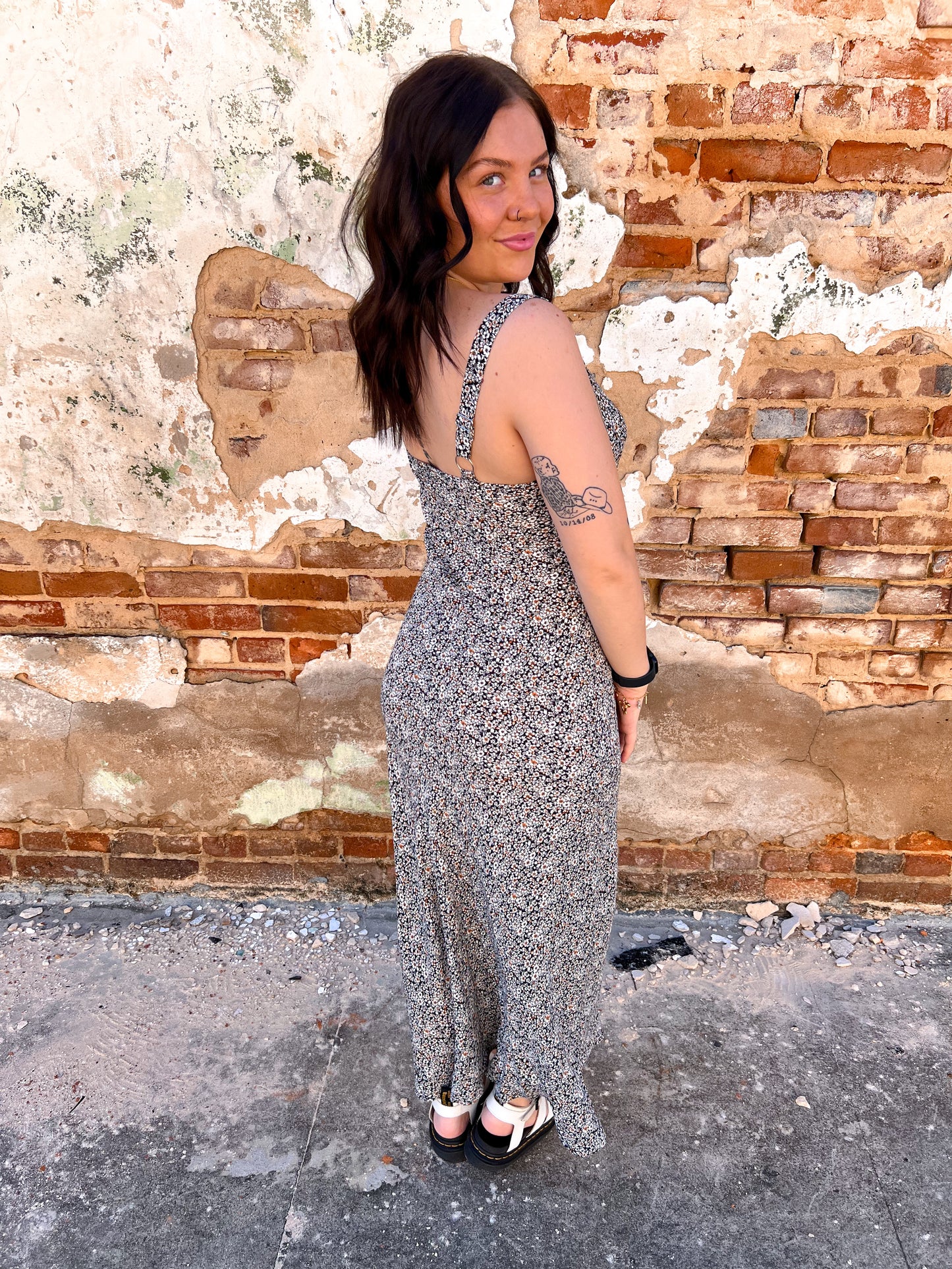 Zuri Floral Print V Neck A Line Sleeveless Midi Dress-Dress-blu pepper-DJR,Fd 05/21/24,TW1348-The Twisted Chandelier