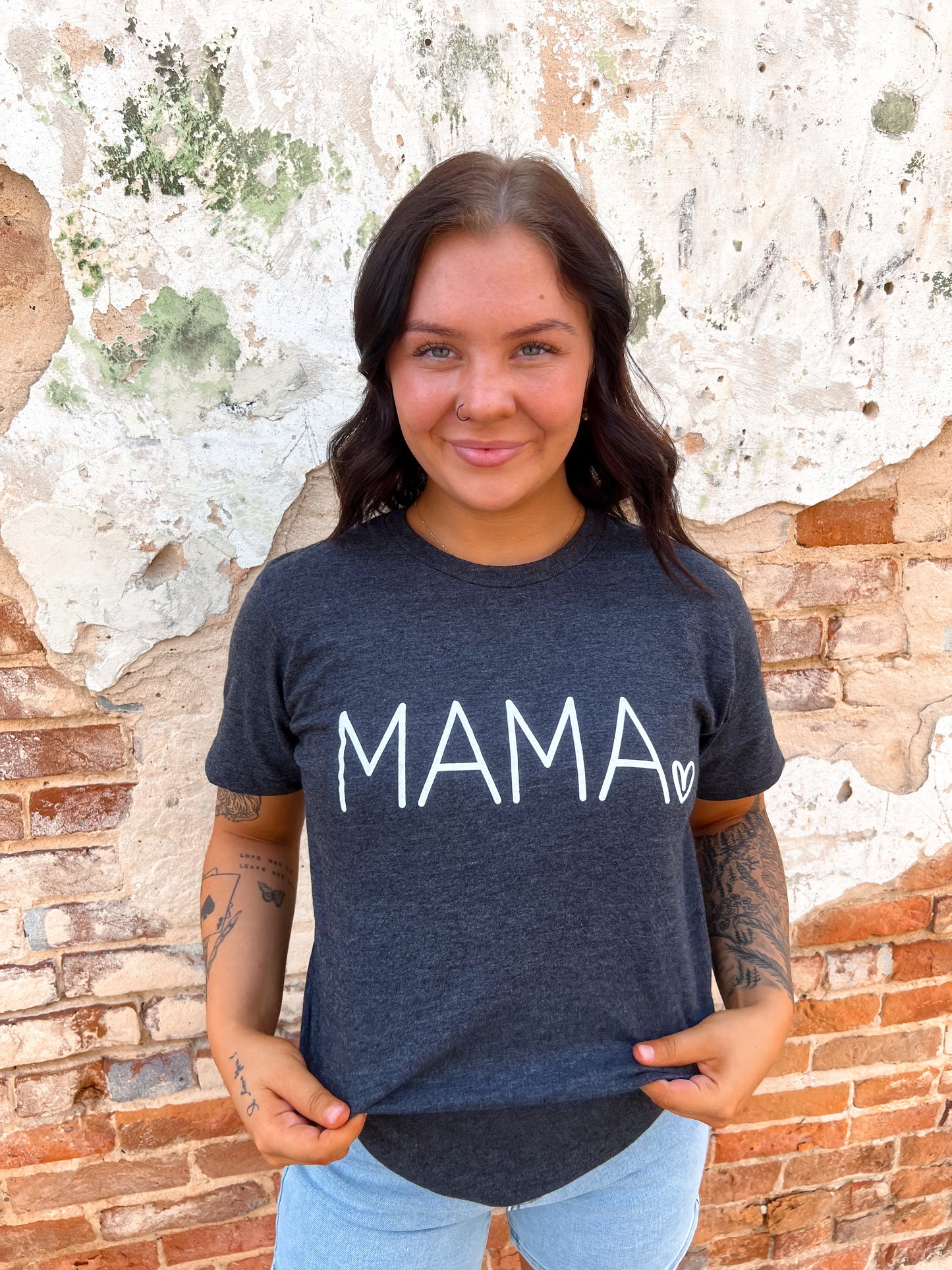 Mama Heart Graphic Tee-Apparel & Accessories-D&E Tees-11/11/24,1st md,FD 05/07/24,Tops Collection-The Twisted Chandelier