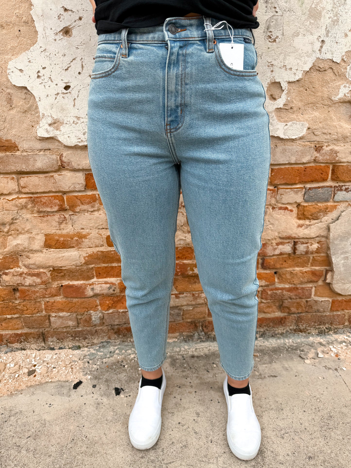Ashlynn High Rise Jeans-Jeans-Cello-03/26/25,Bin b6,bottoms,wv790009m-The Twisted Chandelier