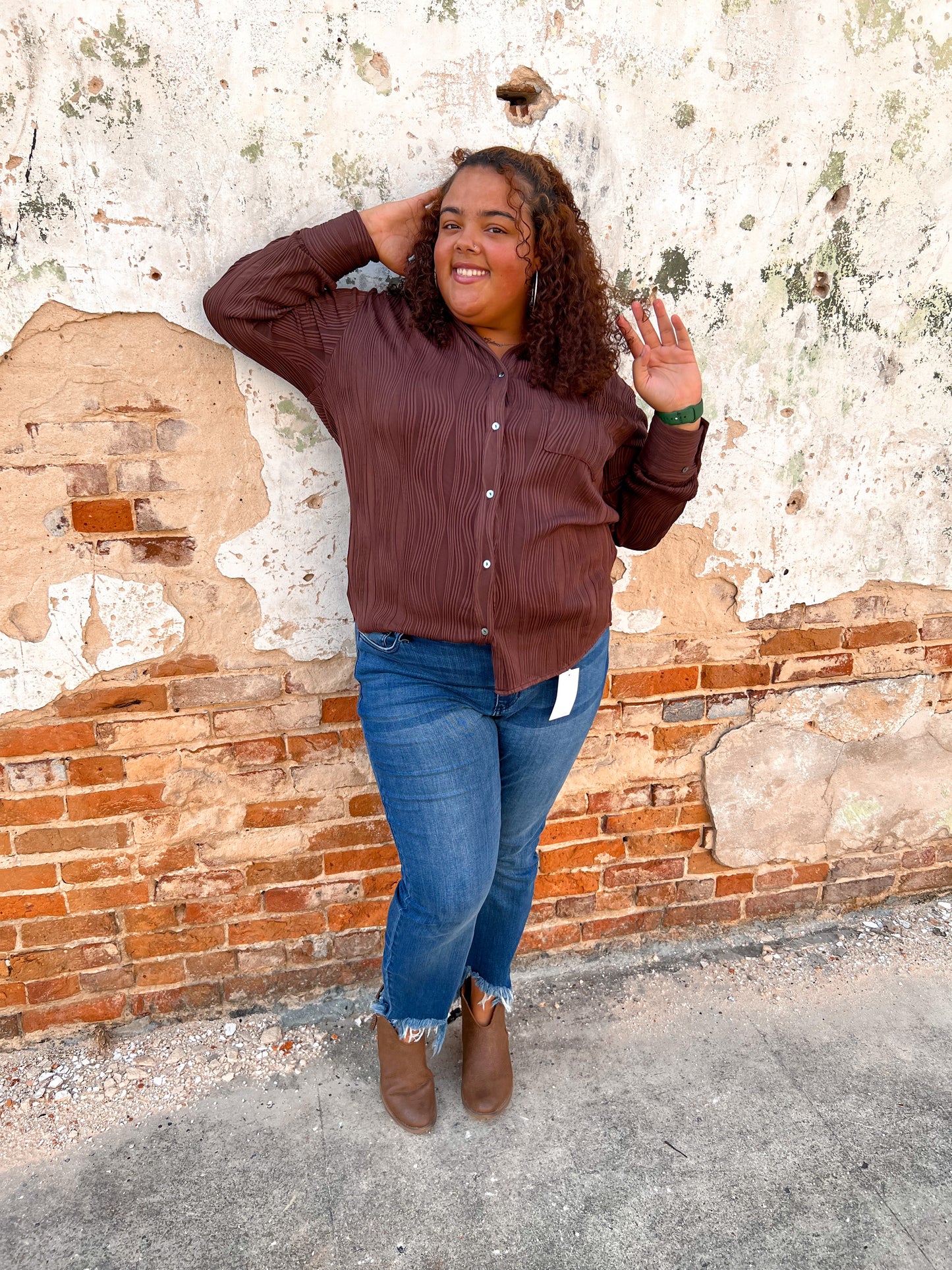 Bella Solid Textured Long Sleeve Button Up Top Plus - Chocolate-TOP-Entro-05/27/24,1st md,BIN D3,Max Retail,Tops Collection-The Twisted Chandelier