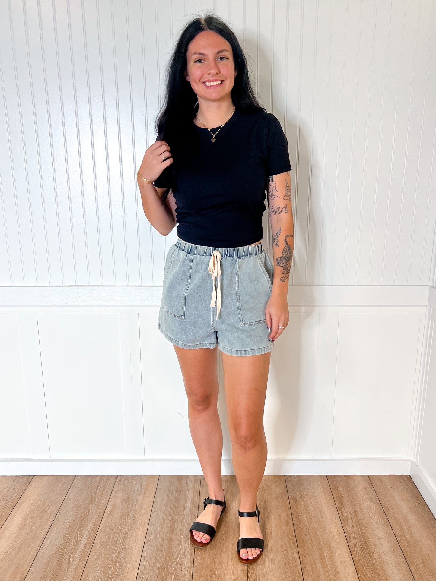 Brenda Washed Denim Shorts with Elastic Waist Band-She & Sky-06/30/25,1st md,Bin C5,bottoms,FD 06/03/25,OGP 49.99,Shorts,SY8960-The Twisted Chandelier