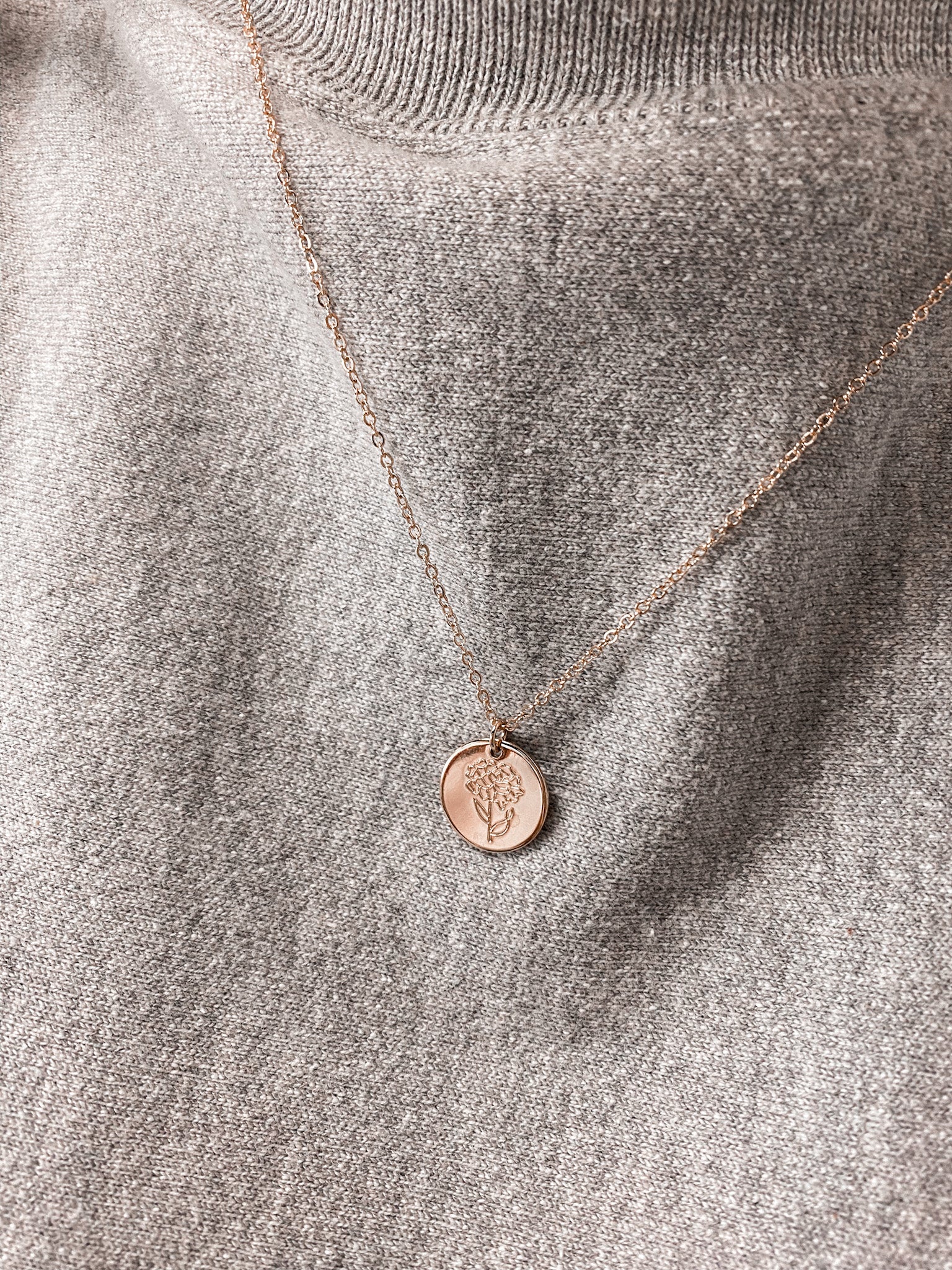 Birth Flower Round Pendant Necklace-Necklaces-Bonita-FEB2022-January-The Twisted Chandelier