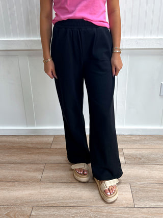Jesse Fleece Pants with Pockets - Black-Pants-ZENANA-bottoms,Fall Favorites,NewArrival-The Twisted Chandelier