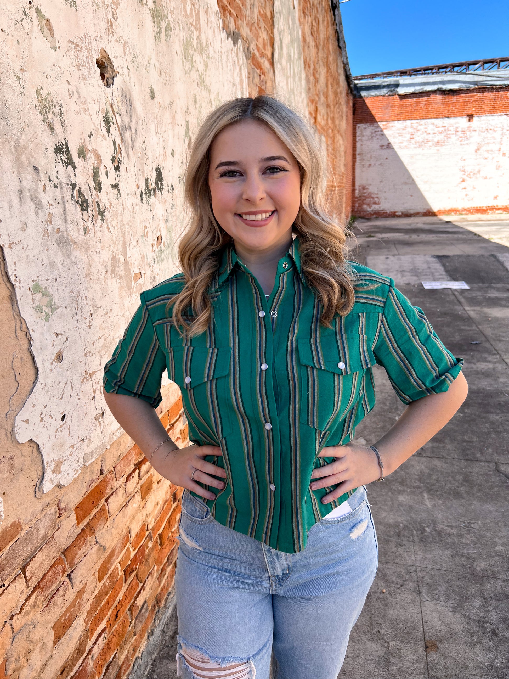 Jade Serape Pearl Snap Button Down Top-Top-Lucky & blessed-08/08/24, 1st md, bin c3, TO647-JDSER-The Twisted Chandelier