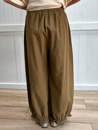 Eden Solid Wide Leg Pants