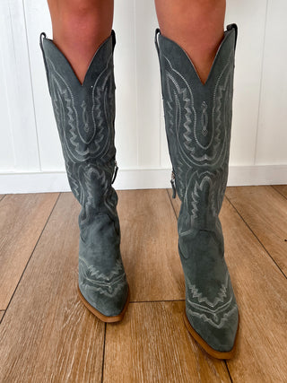 Tess Western Embroidered Pointed Toe Tall Boots-CCOCCI-The Twisted Chandelier