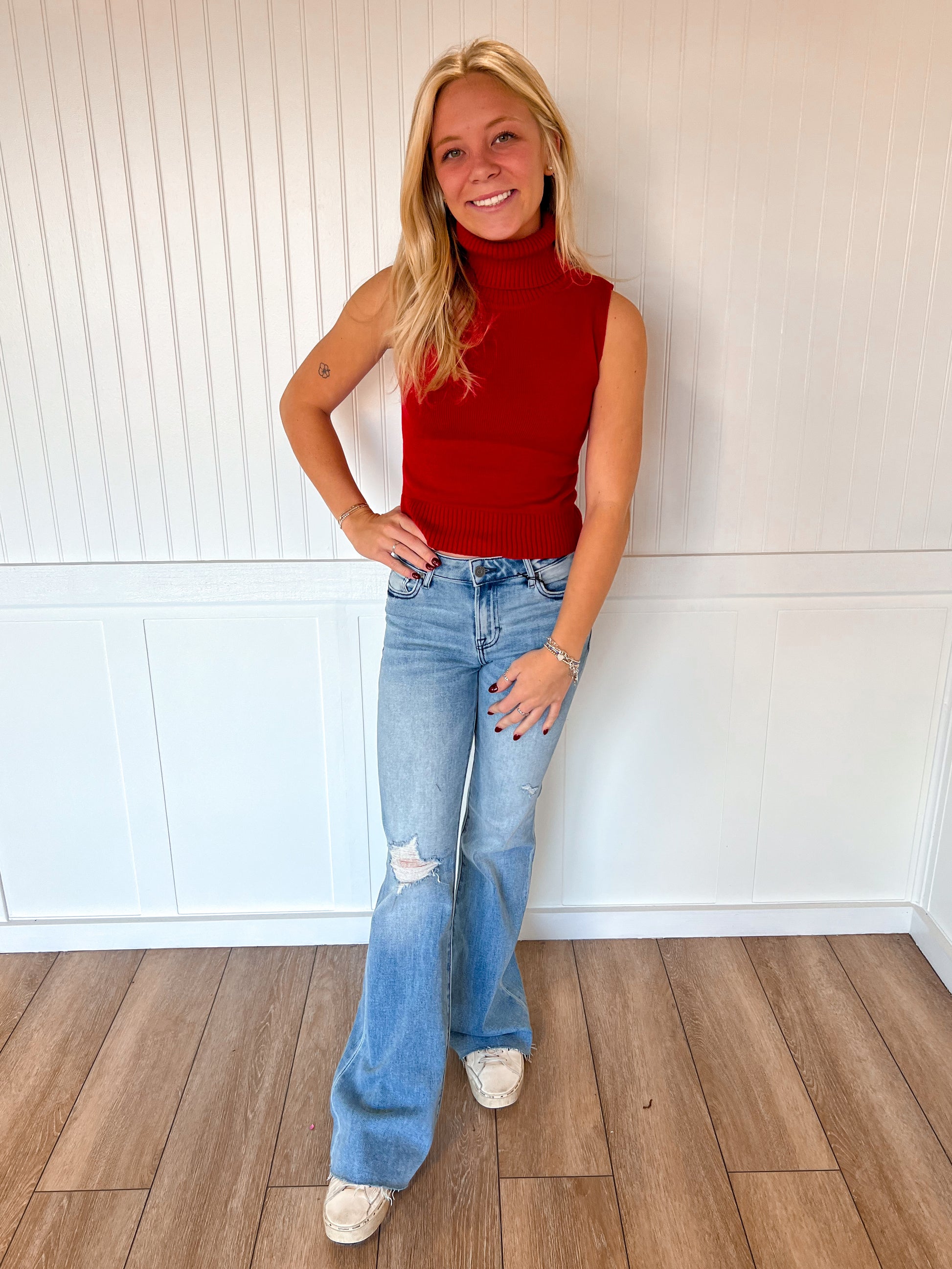 Mikayla Sleeveless Turtle Neck Sweater Top-Active Basic | Active USA-The Twisted Chandelier