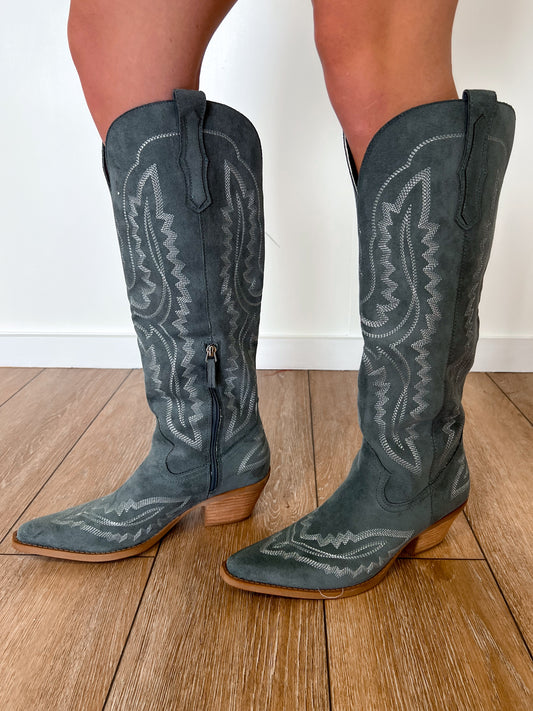 Tess Western Embroidered Pointed Toe Tall Boots-CCOCCI-The Twisted Chandelier