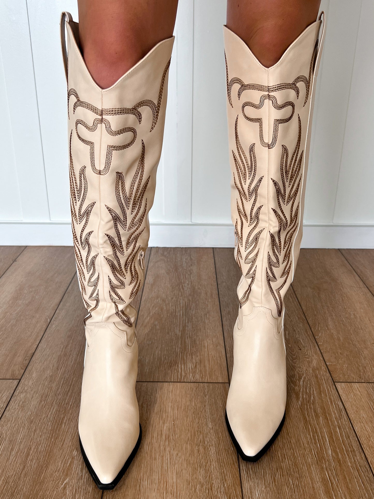 Sophia The Bronco Off White Knee High Cowboy Western Boot-OASIS SOCIETY-The Twisted Chandelier