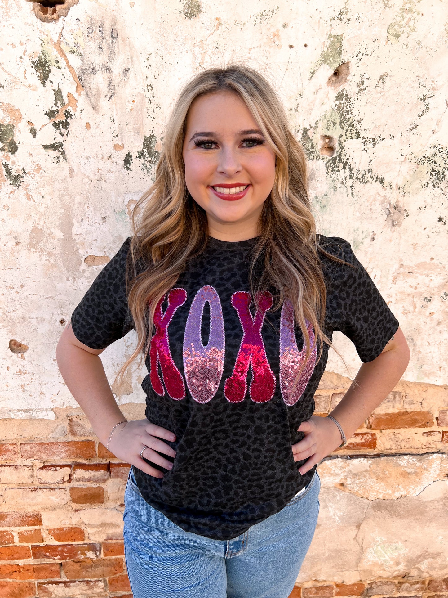 Leopard XOXO Short Sleeve Embroidered Patch Tee-Graphic T-Shirt-Southern Belle Wholesale-Bin C1, Max Retail-The Twisted Chandelier