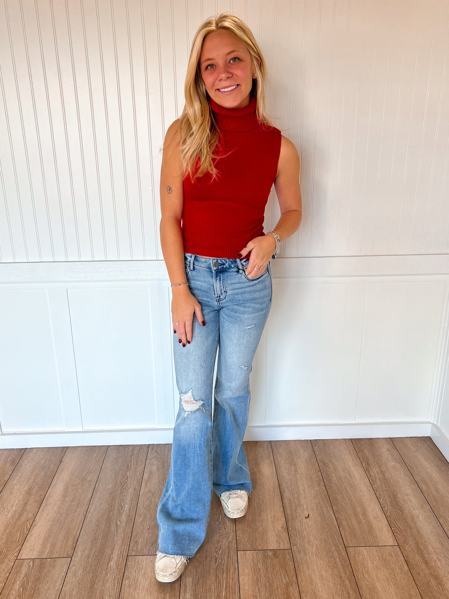 Mikayla Sleeveless Turtle Neck Sweater Top-Active Basic | Active USA-The Twisted Chandelier