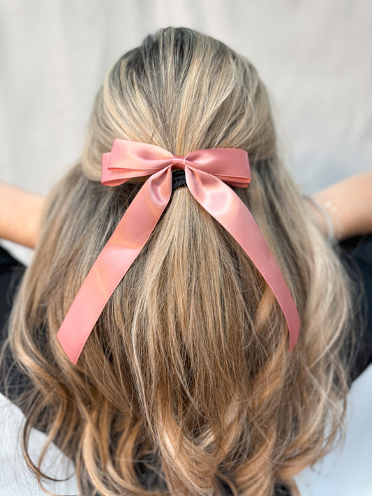 Satin Bow Hair Clip - Light Pink-Hair Claws & Clips-Swan Madchen-Accessories, Created - 01/15/24, FD JAN 24-The Twisted Chandelier