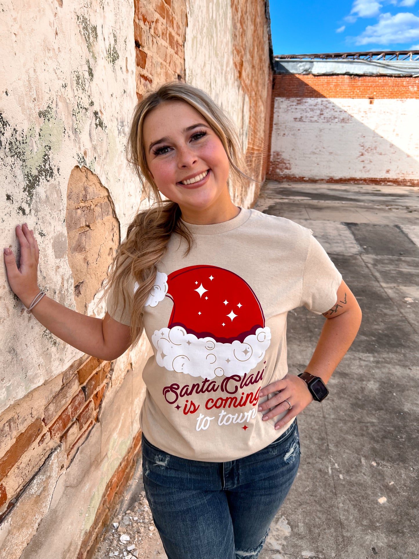 Santa Claus Pearl Graphic T-Shirt-Top-Tees2urdoor-$25 & Under Sale, Bin C1, Tops Collection-The Twisted Chandelier