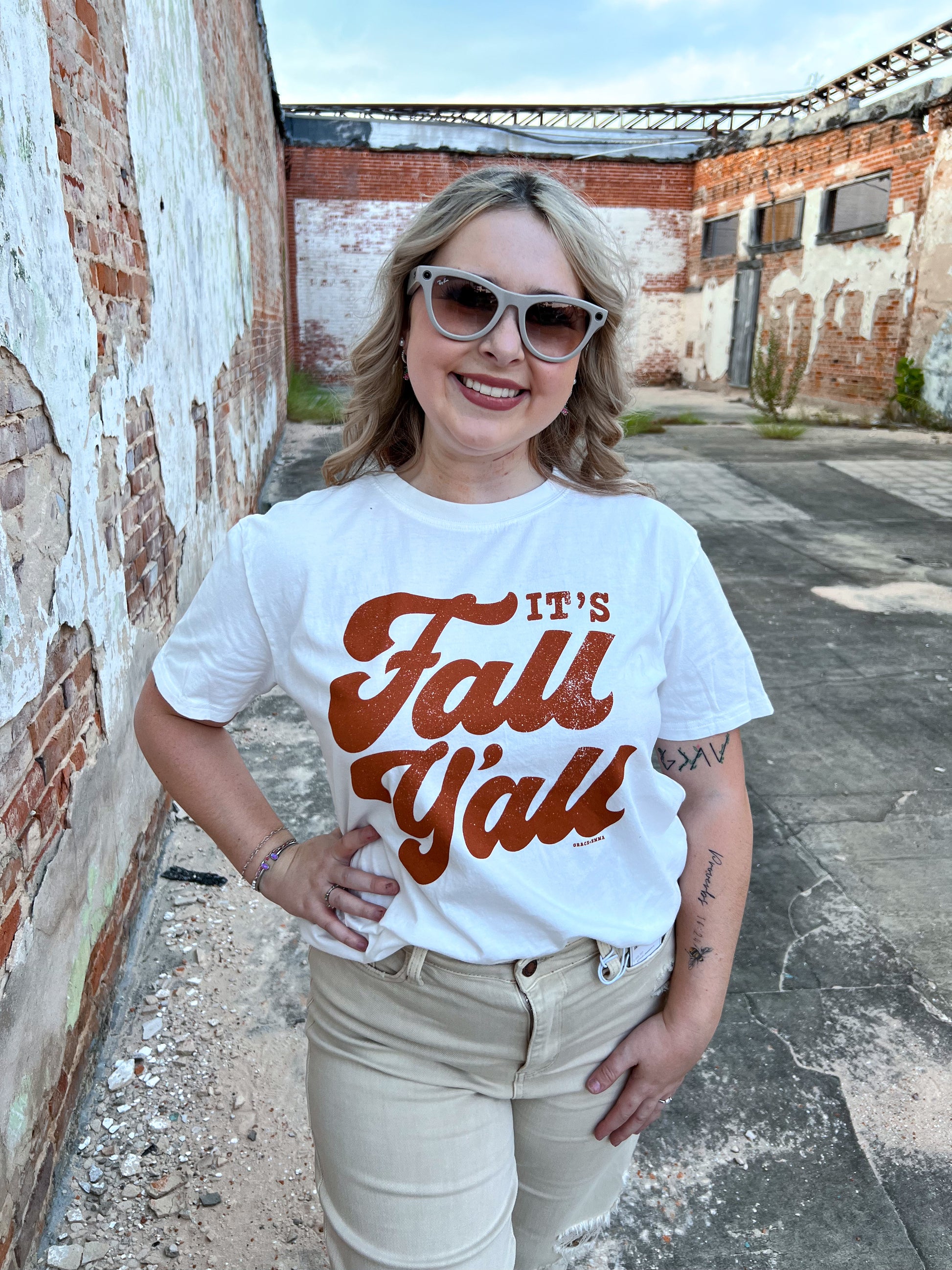 It's Fall Y'all Graphic Tee-Top-Southern Grace Wholesale-11/07/24, 1st md, 9110L, BIN A3, OGP 36.99, Tops Collection-The Twisted Chandelier