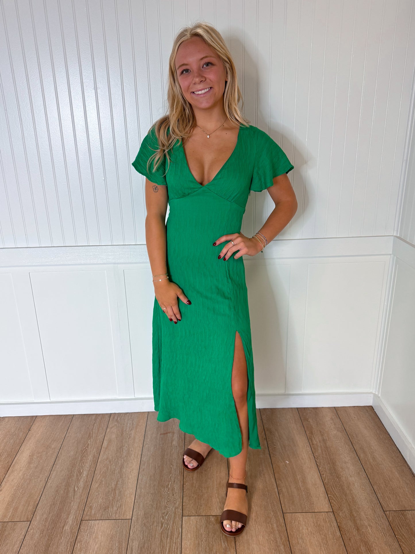 Viviana Long Green V-Neck Dress-Dresses-B. right-12/02/24,1st md,BIN A 3,CLD311097,DJR,Fd 05/21/24-The Twisted Chandelier