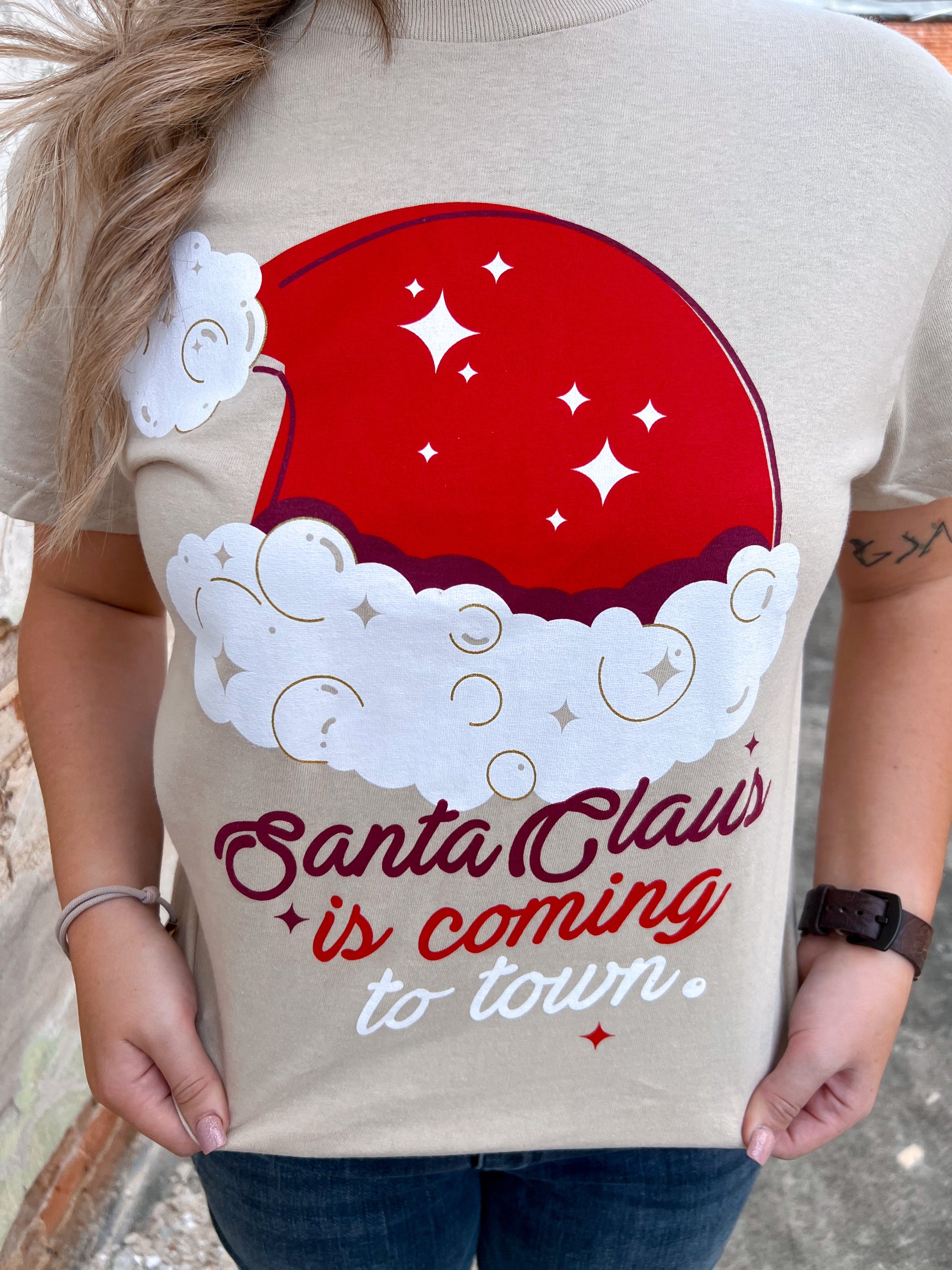 Santa Claus Pearl Graphic T-Shirt-Top-Tees2urdoor-$25 & Under Sale, Bin C1, Tops Collection-The Twisted Chandelier