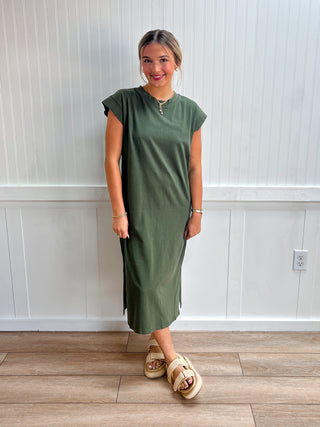 Maddie Round Neck Short Sleeve Midi Dress-Dress-Zenana-DJR,FD 08/14/26,NewArrival-The Twisted Chandelier
