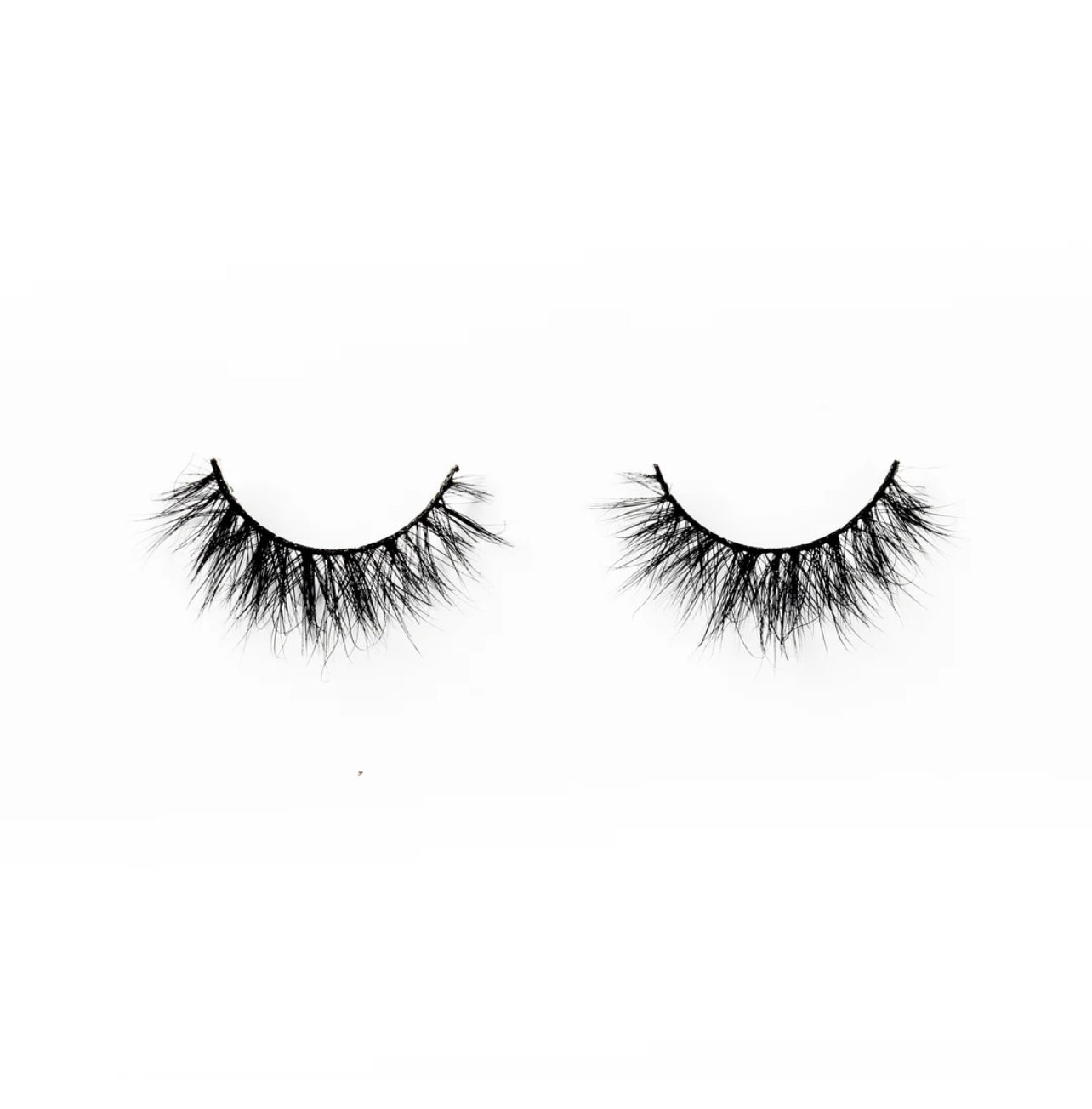 Reign Lashes | Soho | Glue on 3D Luxury Mink Lashes-Reign Lashes-Reign--The Twisted Chandelier