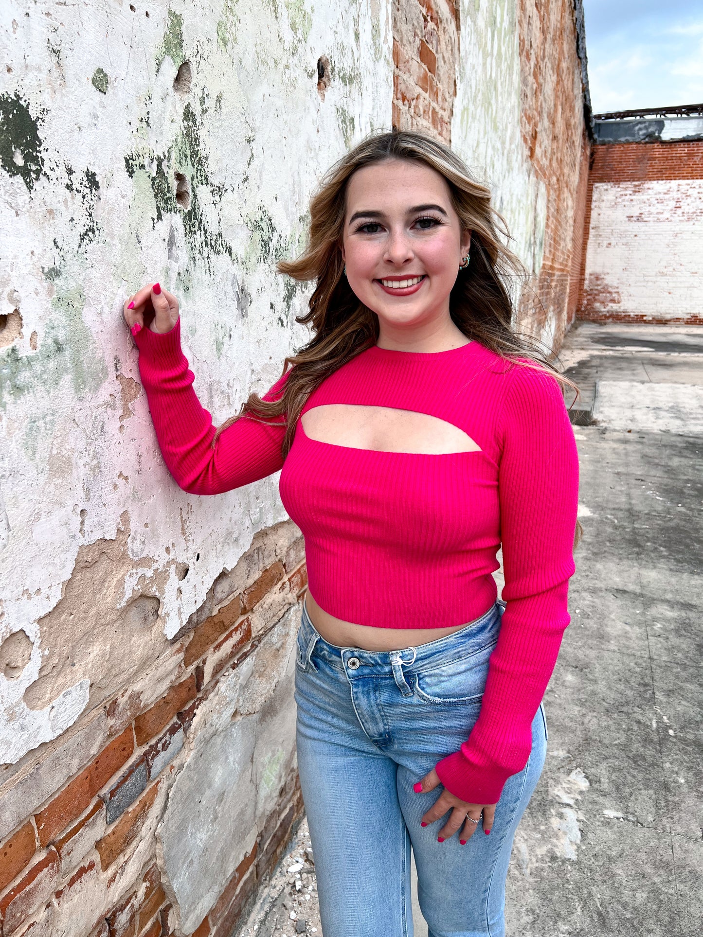 Kaylee Long Sleeve Cropped Cut Out Top - Fuchsia-TOPS-hyfve-04/25, 05/27/24, 1st md-The Twisted Chandelier