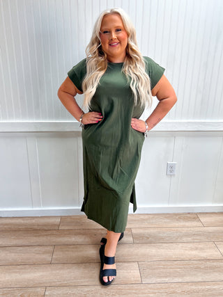 Maddie Round Neck Short Sleeve Midi Dress - Plus-Dress-Zenana-DJR,FD 08/14/26,NewArrival-The Twisted Chandelier