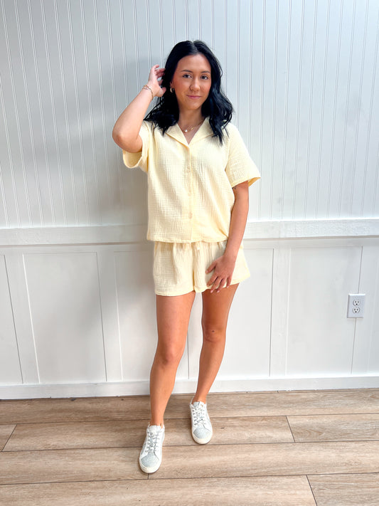 Blakely Short Sleeve Resort Collar Shirt & Waistband Shorts Set-Active Basic | Active USA-The Twisted Chandelier