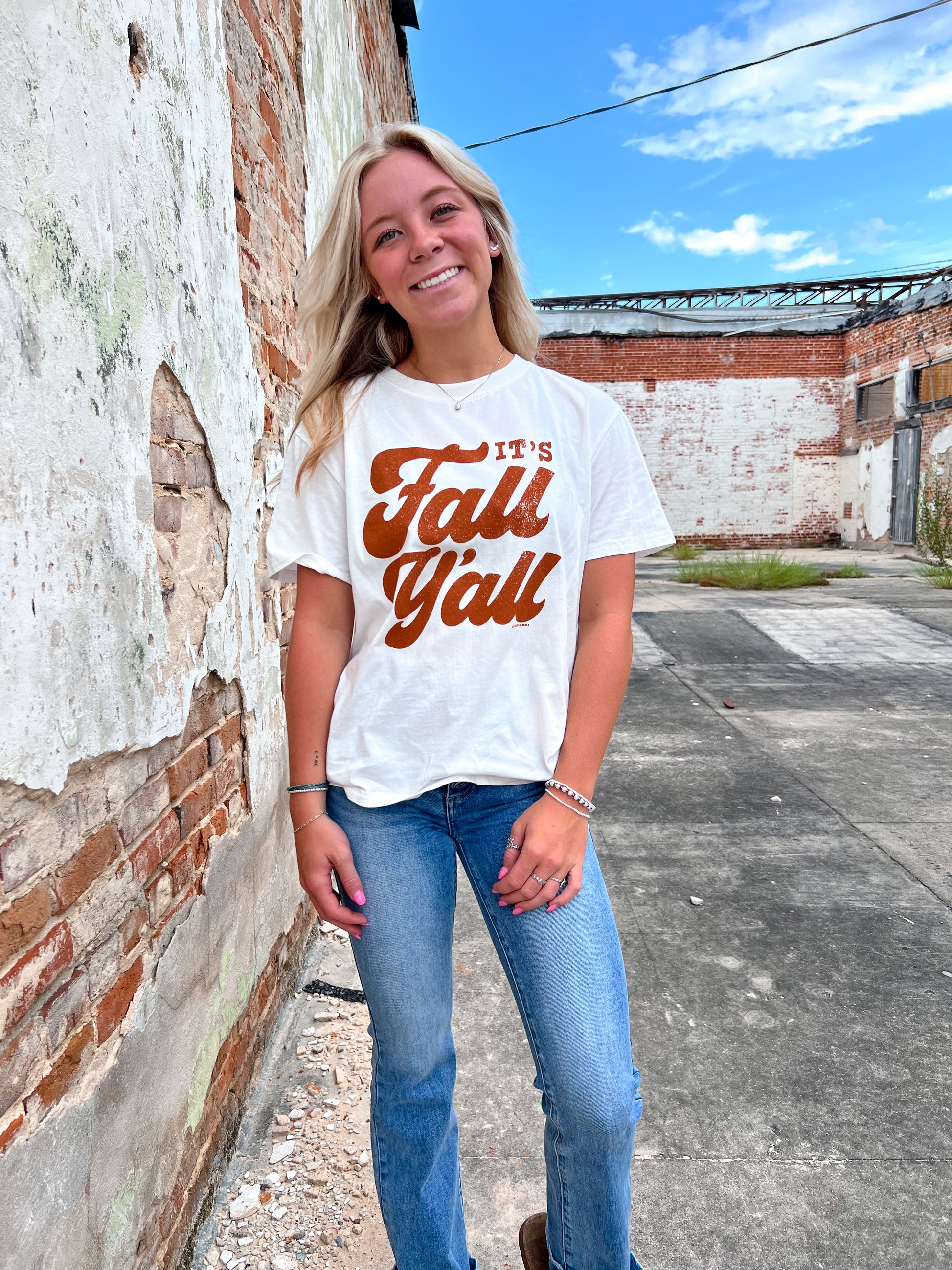 It's Fall Y'all Graphic Tee-Top-Southern Grace Wholesale-11/07/24, 1st md, 9110L, BIN A3, OGP 36.99, Tops Collection-The Twisted Chandelier