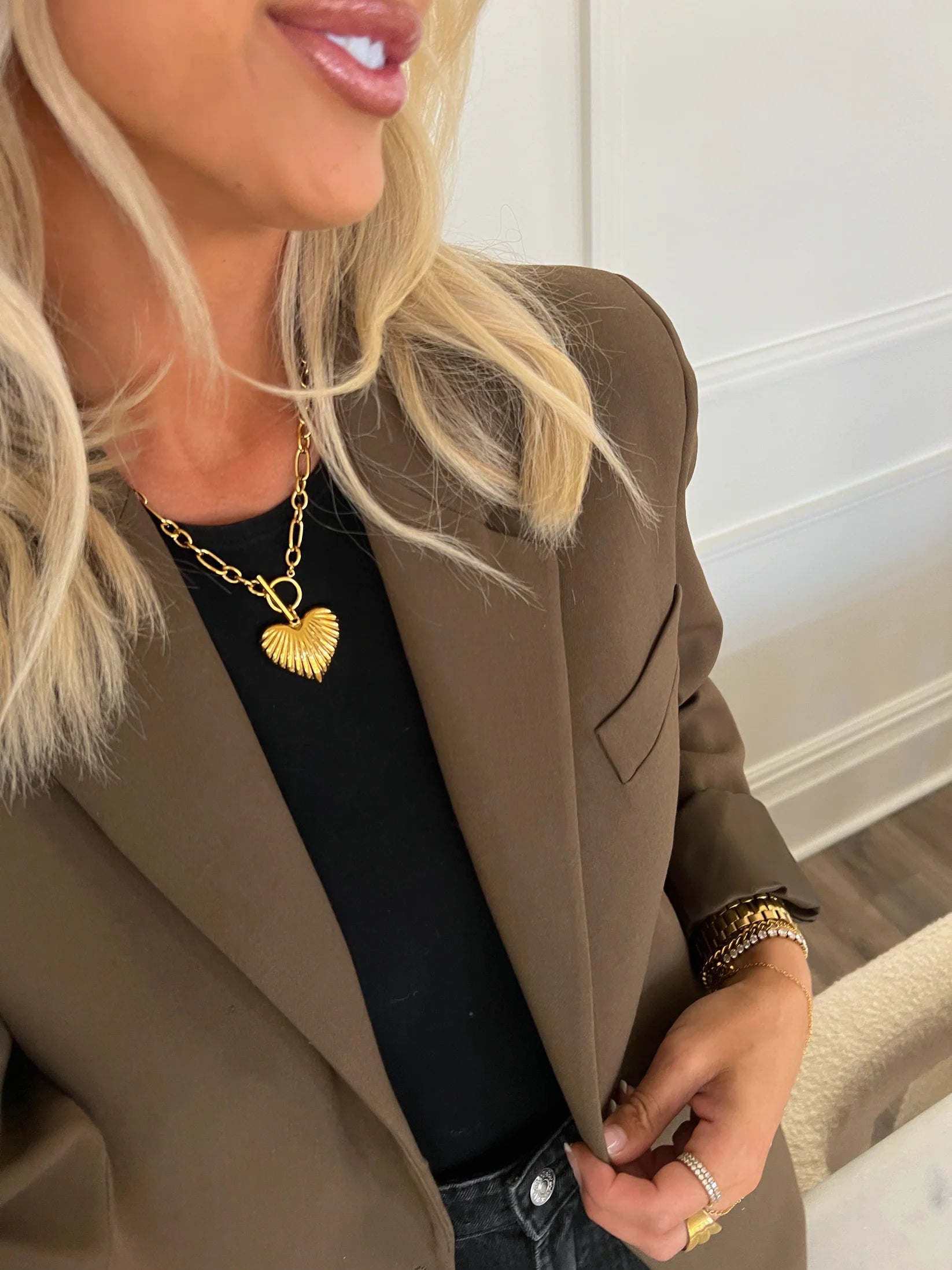 ChanSutt Pearls Luna Necklace-Necklaces-ChanSutt Pearls-CR 03/31/25-The Twisted Chandelier